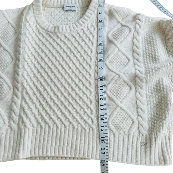 Aritzia Sunday Best Peggy Cropped Sweater - Picture 11 of 12